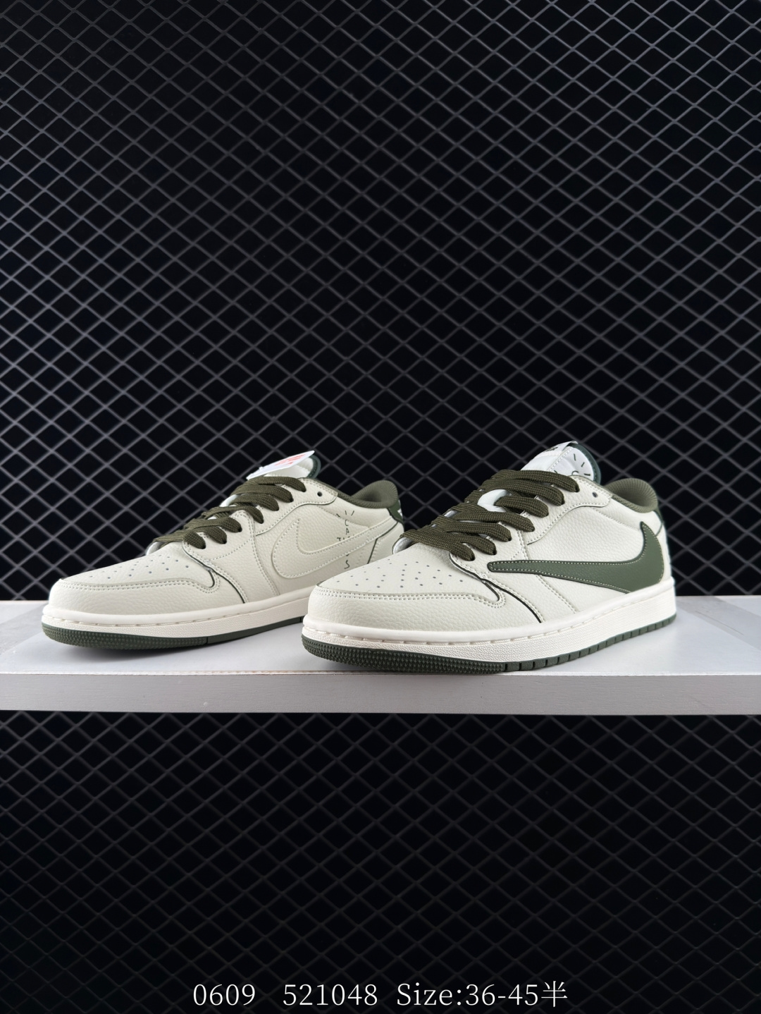 Travis Scott x Air Jordan 1 ” Reverse Mocha “